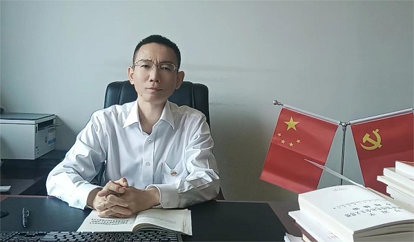 谢圣利-1.jpg